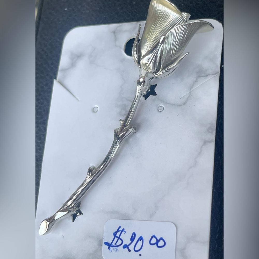 Brooch